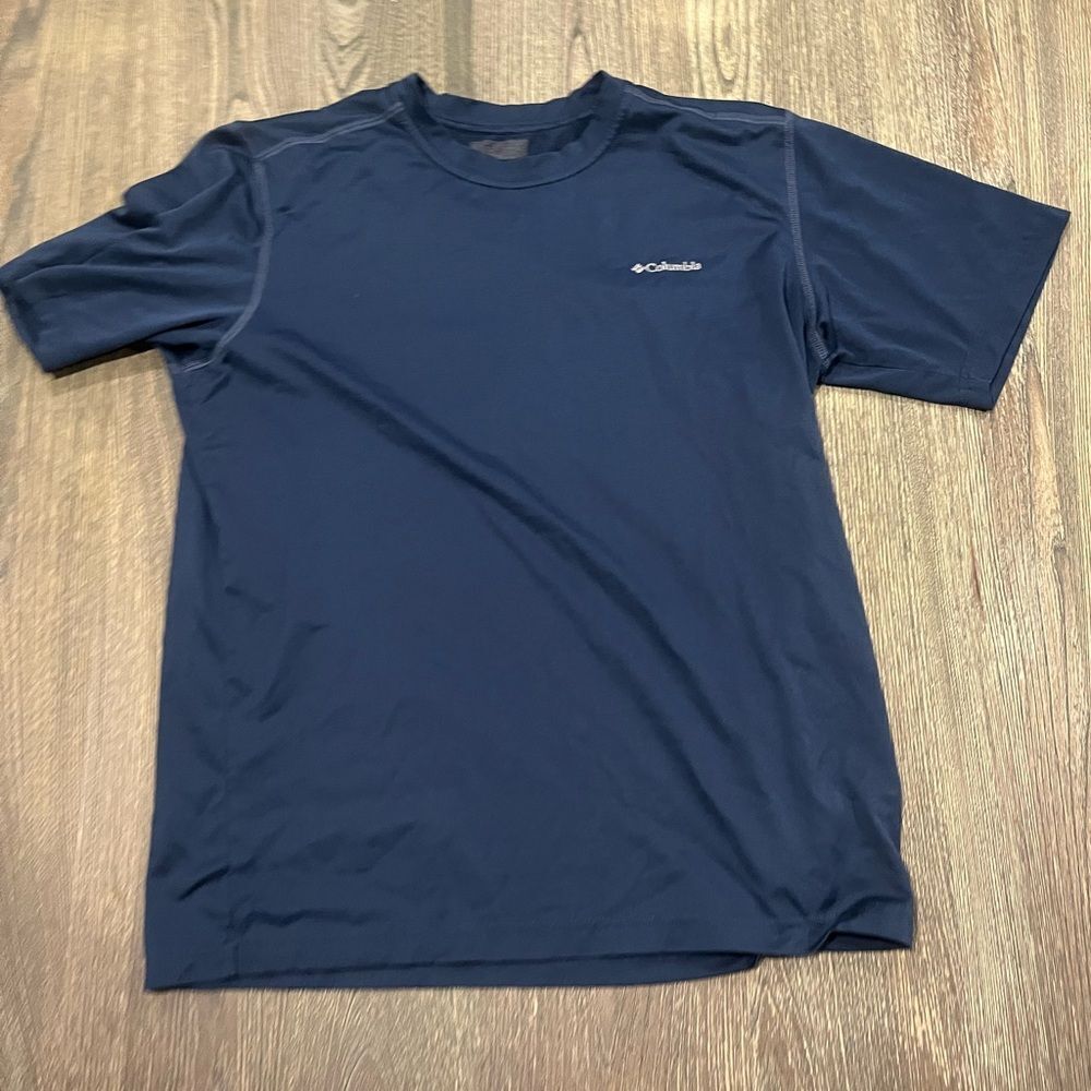 Columbia Mens Performance T-Shirt Short Sleeve Crewneck Lightweight Blue Size M